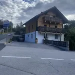 Erika Apartmán *