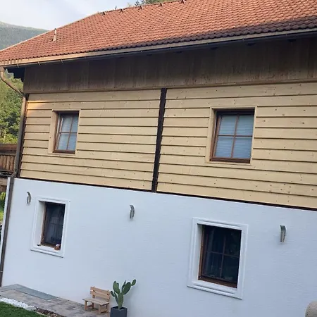 Erika Apartmán Flattach